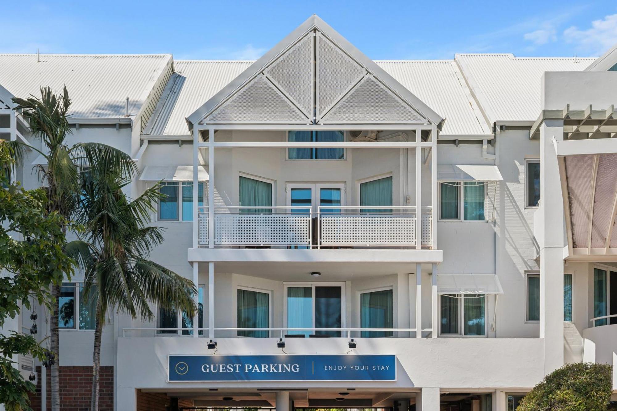 Broadwater Resort Como — Photos 2